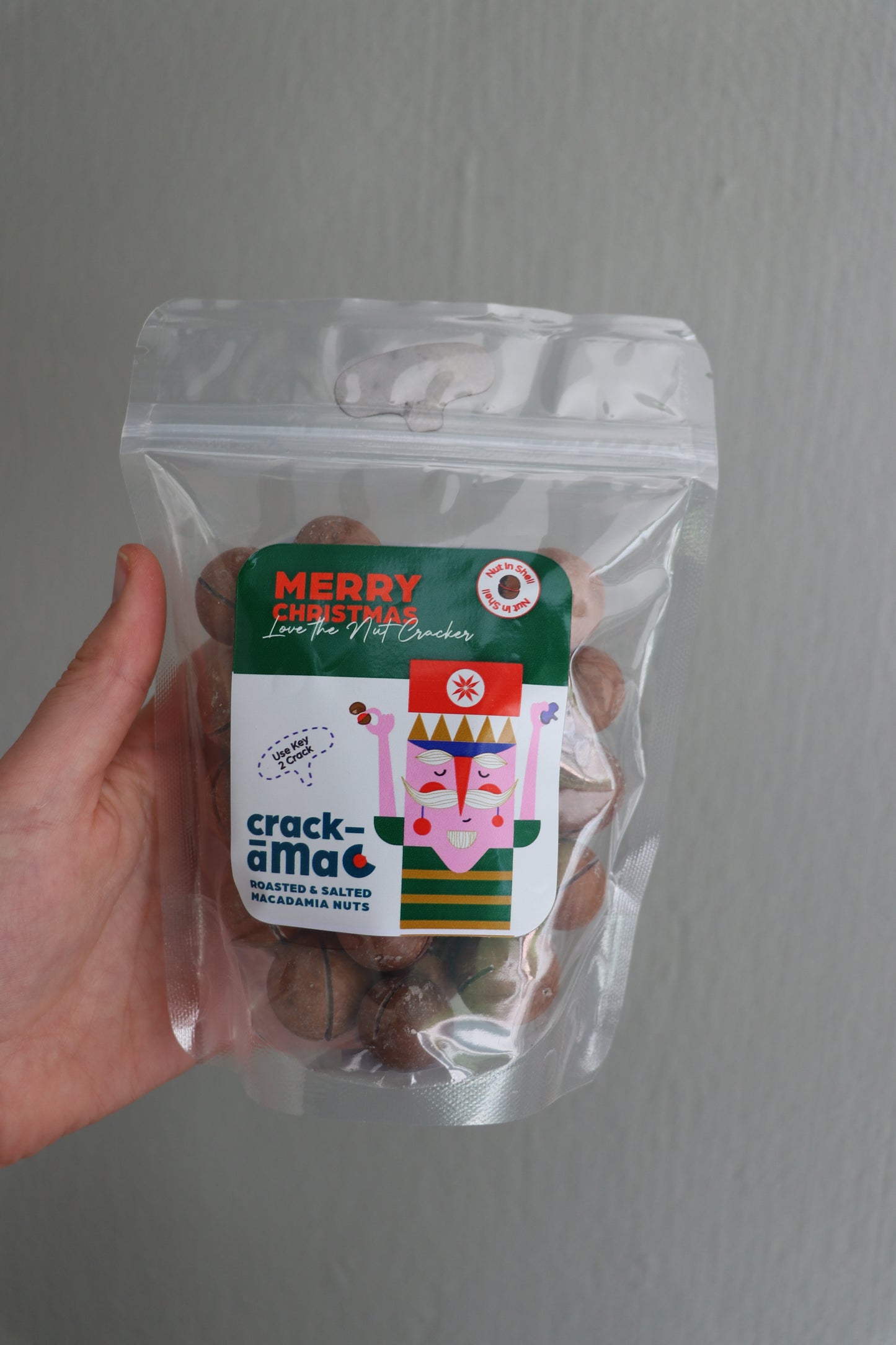 Crack-A-Mac Christmas Edition